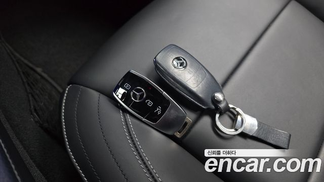 Mercedes-Benz E-Class (W213) E350 4MATIC AMG Line 2019 — фото 19