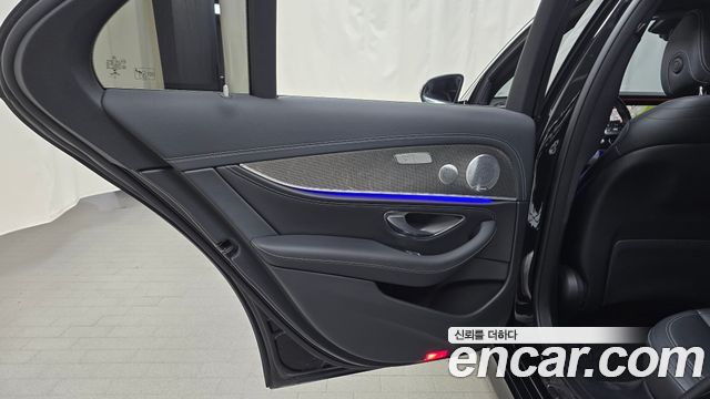 Mercedes-Benz E-Class (W213) E350 4MATIC AMG Line 2019 — фото 25