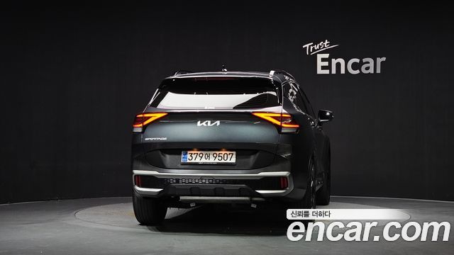 Kia Sportage (V) Gasoline 1.6 Turbo 2WD Signature Gravity 2024 — фото 4