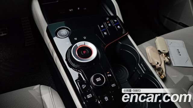 Kia Sportage (V) Gasoline 1.6 Turbo 2WD Signature Gravity 2024 — фото 9