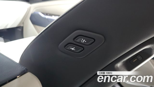 Kia Sportage (V) Gasoline 1.6 Turbo 2WD Signature Gravity 2024 — фото 32