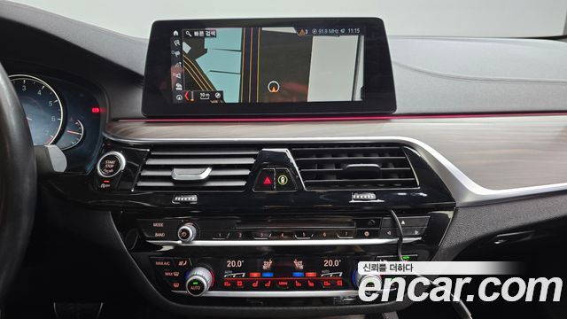 BMW 5 Series (G30) 530i xDrive M Sport Package Plus 2018 — фото 12