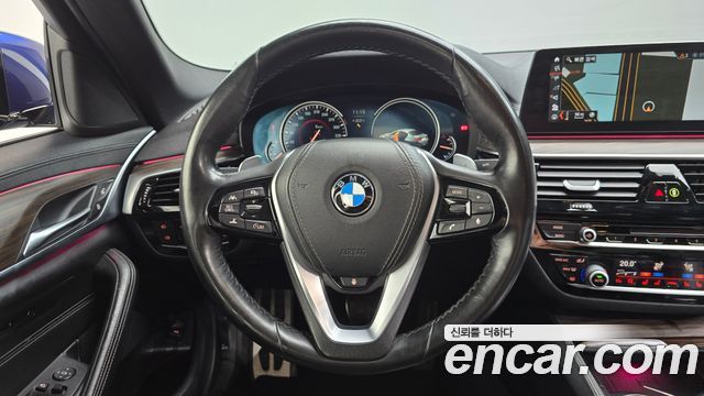BMW 5 Series (G30) 530i xDrive M Sport Package Plus 2018 — фото 13