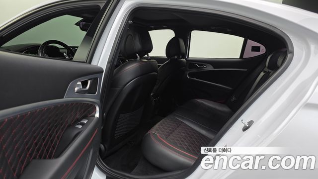 Genesis G70 3.3T Sport AWD Prestige 2019 — фото 15