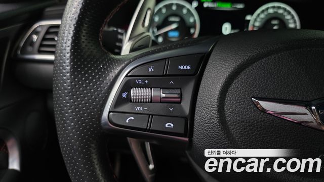 Genesis G70 3.3T Sport AWD Prestige 2019 — фото 33