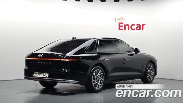 Hyundai Grandeur (GN7) 2,5 Gasoline 2WD Premium 2023 — фото 2