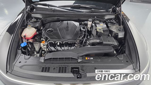 Hyundai Grandeur (GN7) 2,5 Gasoline 2WD Premium 2023 — фото 6