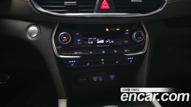 Hyundai Santa Fe (TM) Diesel 2.0 2WD Exclusive Special 2019 — фото 16