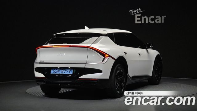 Kia EV6 Long Range 2WD Earth 2025 — фото 2
