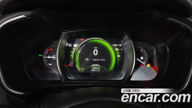 Renault Korea QM6 2.0 LPe RE 2WD 2025 — фото 8