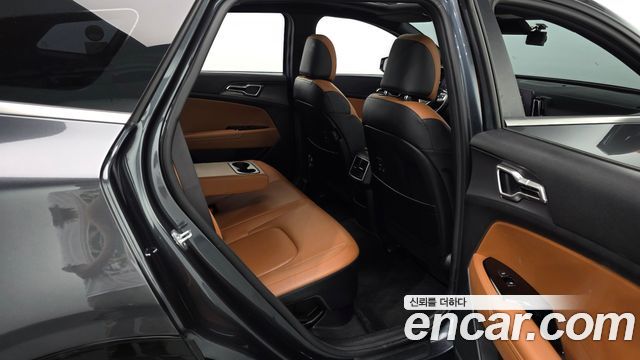 Kia Sportage Hybrid (V) Nobleless 2WD 2023 — фото 12