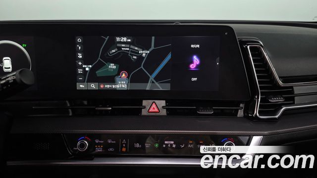 Kia Sportage Hybrid (V) Nobleless 2WD 2023 — фото 14