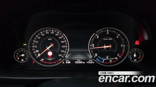 BMW 5 Series (F10) 520d M Aero Dynamic 2016 — фото 8