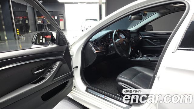 BMW 5 Series (F10) 520d M Aero Dynamic 2016 — фото 10