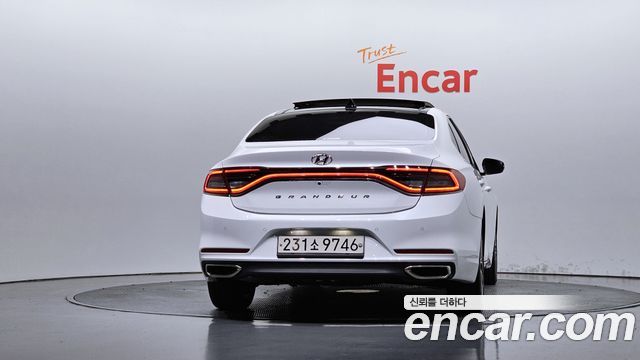 Hyundai Grandeur (IG) 3.0 LPi Modern (Rental Car) 2019 — фото 4