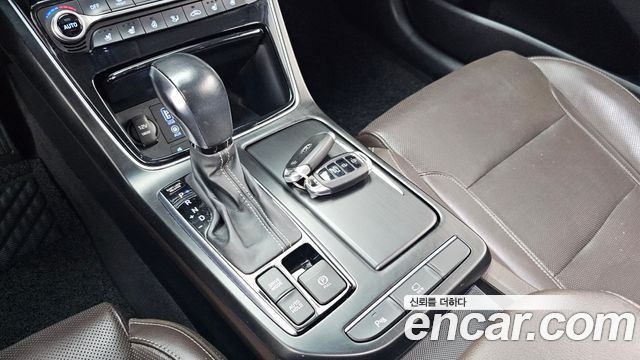 Hyundai Grandeur (IG) 3.0 LPi Modern (Rental Car) 2019 — фото 9
