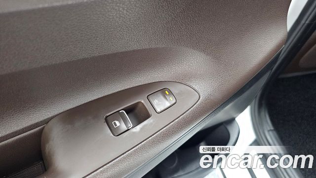 Hyundai Grandeur (IG) 3.0 LPi Modern (Rental Car) 2019 — фото 18