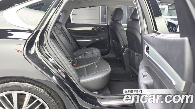 Hyundai Grandeur (IG) 3.0 Exclusive Special 2017 — фото 12
