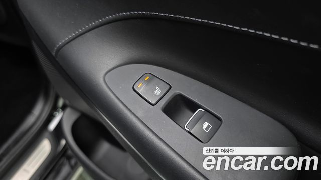 Hyundai Grandeur (IG) 3.0 Exclusive Special 2017 — фото 19