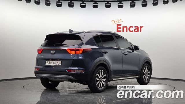 Kia Sportage (IV) Gasoline 2.0 2WD Noblesse 2018 — фото 2