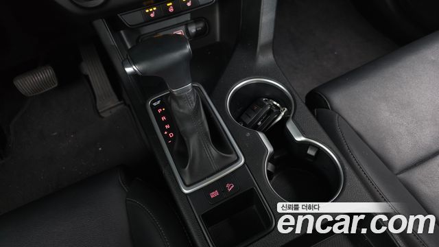 Kia Sportage (IV) Gasoline 2.0 2WD Noblesse 2018 — фото 9