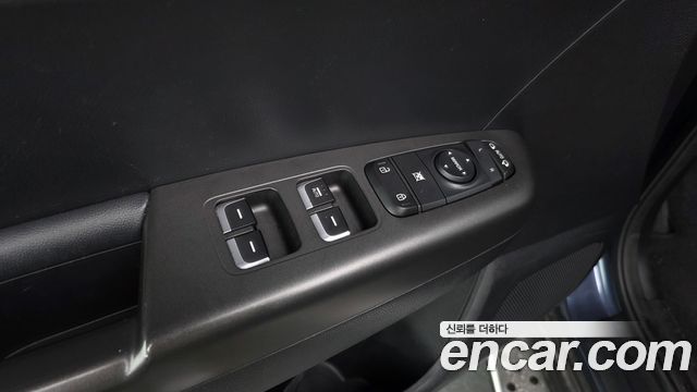 Kia Sportage (IV) Gasoline 2.0 2WD Noblesse 2018 — фото 17