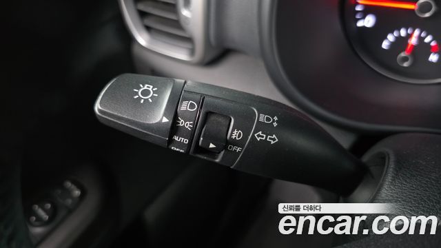 Kia Sportage (IV) Gasoline 2.0 2WD Noblesse 2018 — фото 18