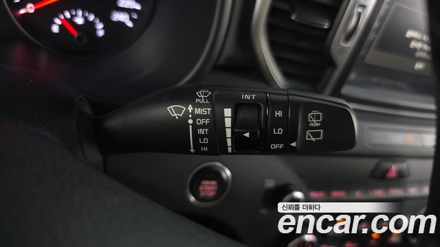 Kia Sportage (IV) Gasoline 2.0 2WD Noblesse 2018 — фото 29