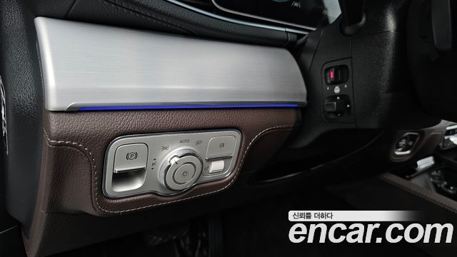 Mercedes-Benz GLE-Class (W167) GLE300d 4MATIC 2021 — фото 19