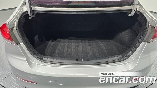 Hyundai Avante (AD) 1.6 GDI Smart 2016 — фото 32