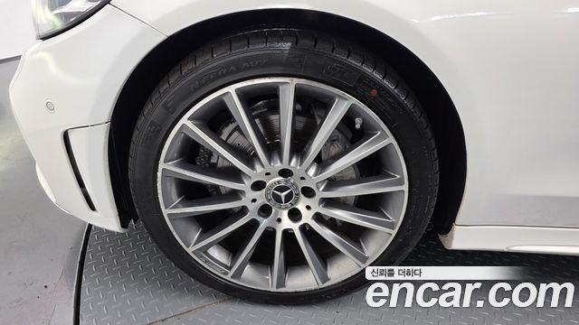 Mercedes-Benz C-Class (W205) C220 d 4MATIC Coupe 2019 — фото 5