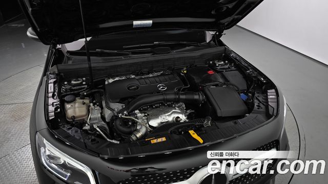 Mercedes-Benz GLB-Class (X247) GLB250 4MATIC 2022 — фото 6