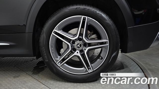 Mercedes-Benz GLB-Class (X247) GLB250 4MATIC 2022 — фото 21