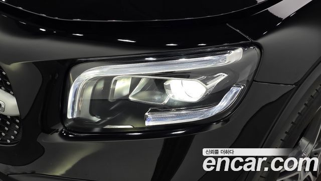 Mercedes-Benz GLB-Class (X247) GLB250 4MATIC 2022 — фото 22