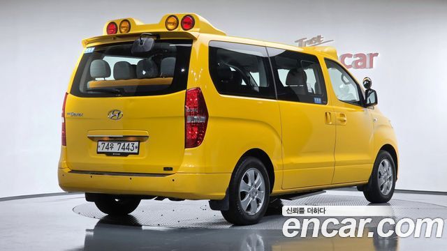 Hyundai Grand Starex School Bus LPi 2021 — фото 2