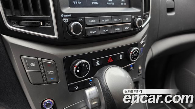 Hyundai Grand Starex School Bus LPi 2021 — фото 18