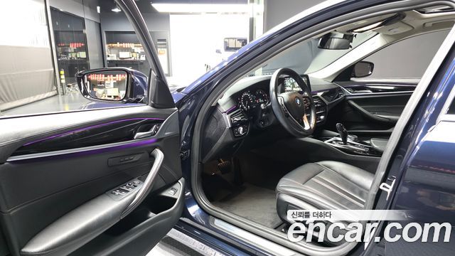 BMW 5 Series (G30) 520d Luxury Special Edition 2018 — фото 10