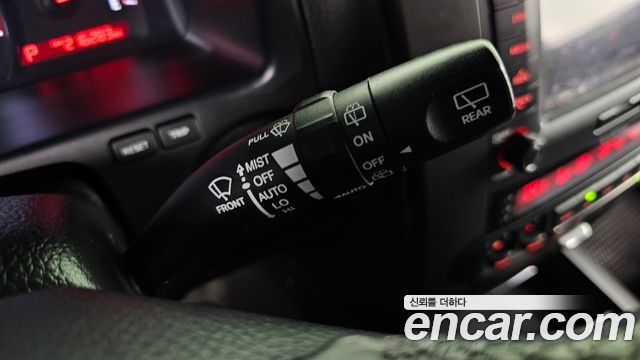 Kia Mohave 4WD KV 300 2015 — фото 15