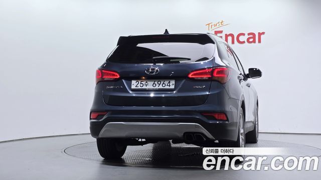 Hyundai Santa Fe The Prime Diesel 2.0 2WD Exclusive 2016 — фото 4