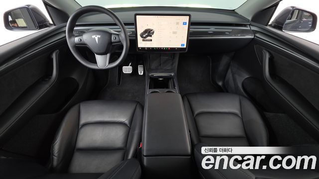 Tesla Model Y Long Range AWD 2023 — фото 7