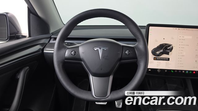 Tesla Model Y Long Range AWD 2023 — фото 17