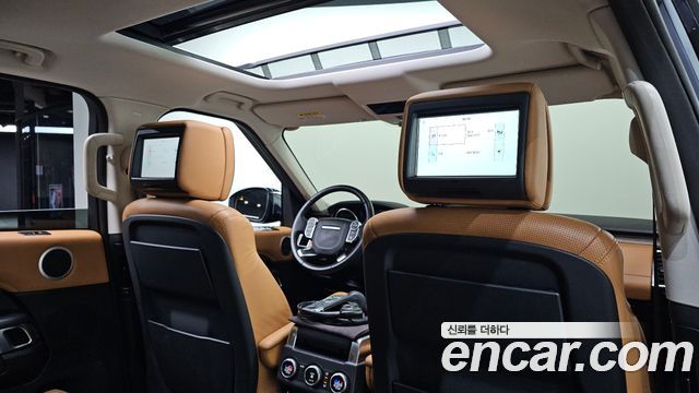 Land Rover Discovery 5 3.0 TD6 HSE Luxury 2017 — фото 19