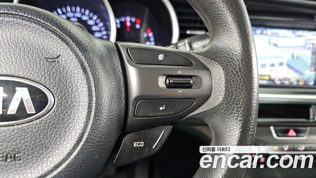 Kia K5 LPI Deluxe 2014 — фото 32