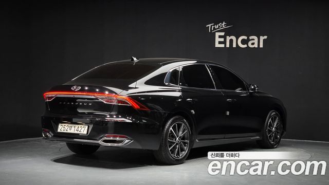 Hyundai Grandeur (IG) 2.5 Exclusice 2022 — фото 2