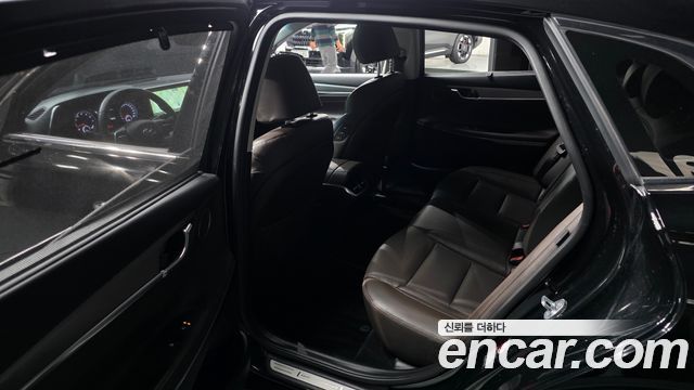 Hyundai Grandeur (IG) 2.5 Exclusice 2022 — фото 19