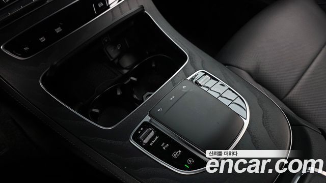 Mercedes-Benz E-Class (W213) E250 AMG Line 2023 — фото 31