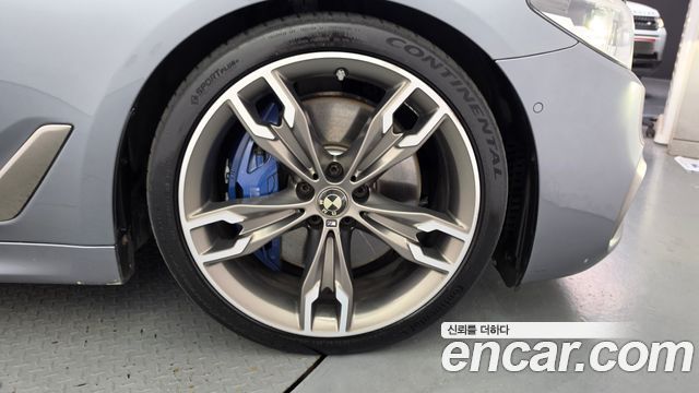 BMW 5 Series (G30) M550d xDrive 2018 — фото 5