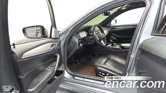 BMW 5 Series (G30) M550d xDrive 2018 — фото 10