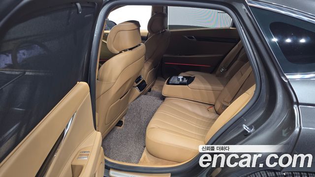 Genesis G80 (RG3) Gasoline 2.5 Turbo AWD 2025 — фото 16