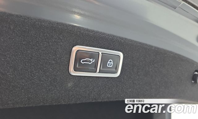 Genesis G80 (RG3) Gasoline 2.5 Turbo AWD 2025 — фото 24
